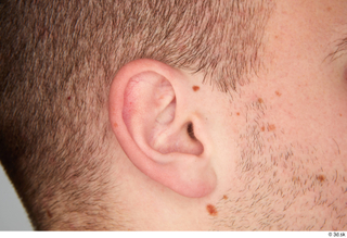 Joel ear 0002.jpg